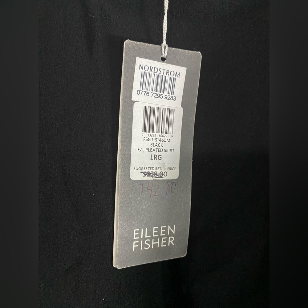 Eileen Fisher - Black Silk Pleated Skirt - Picture 8 of 13